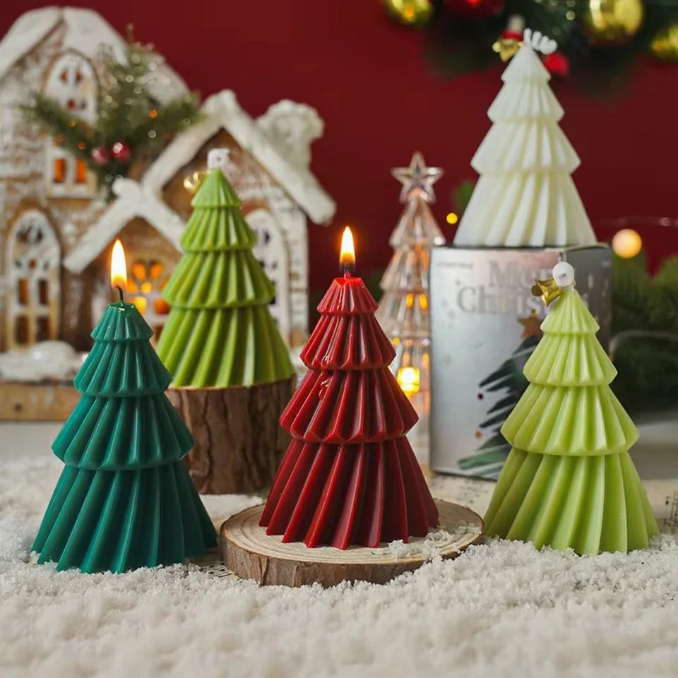 1PC Handcrafted Christmas Tree Scented Candles Creative Festive Ornament & Perfect Gift for Xmas Lovers Premium Fragrant Decor