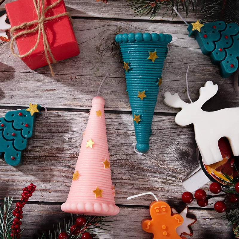 Christmas tree-shaped candles Christmas gifts Christmas candle ornaments boys' and girls' scented souvenirs creative gifts